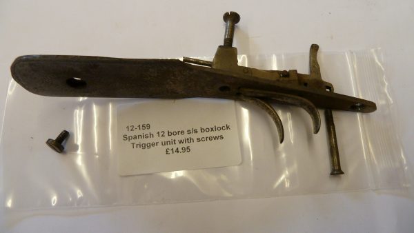 Spanish trigger unit with screws