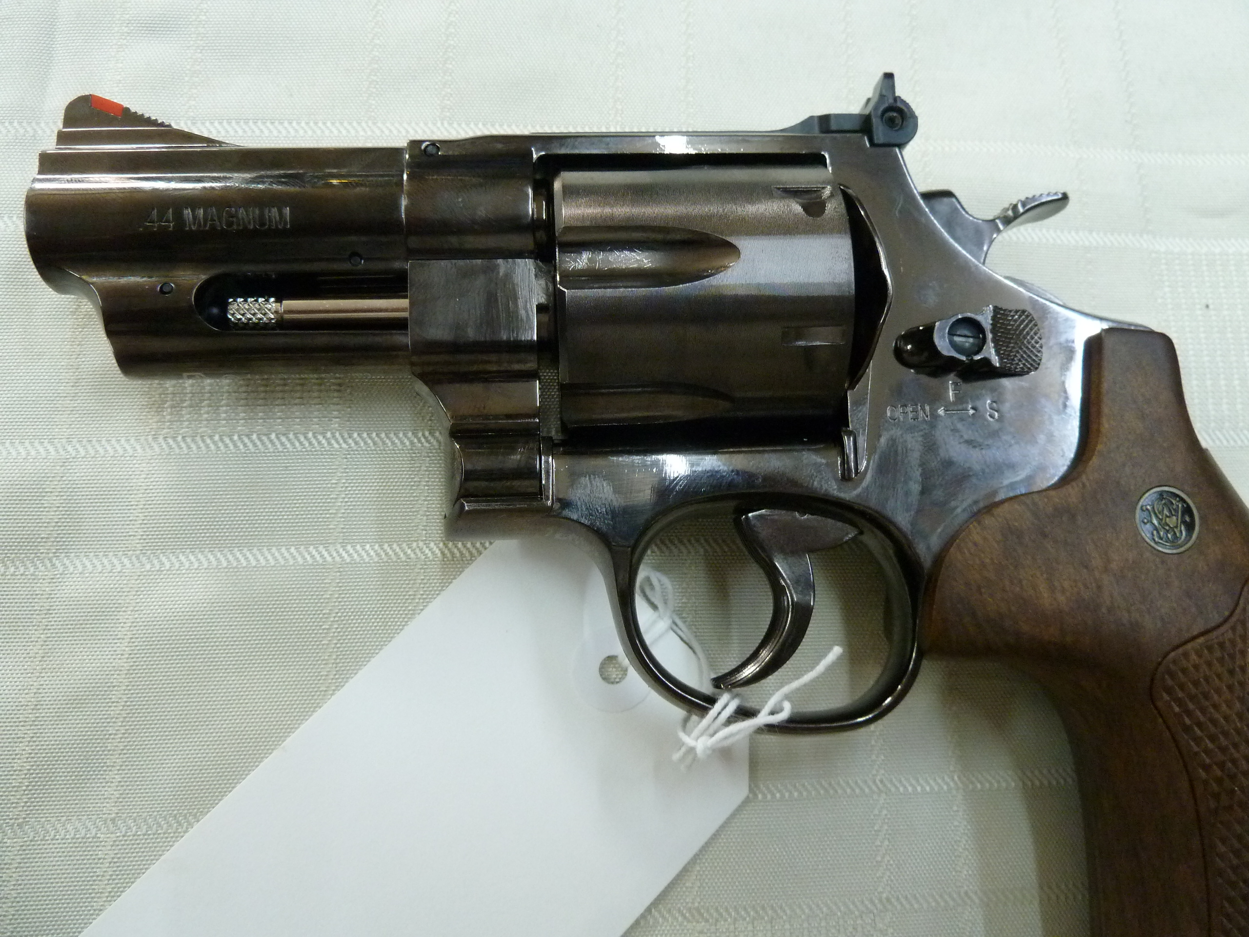 Umarex Smith & wesson Model 29 CO2 Revolver (5)