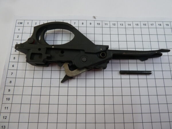 88-027 Armsan A612 12 bore sa shotgun trigger unit (1) Armsan A612 12 bore sa shotgun trigger unit