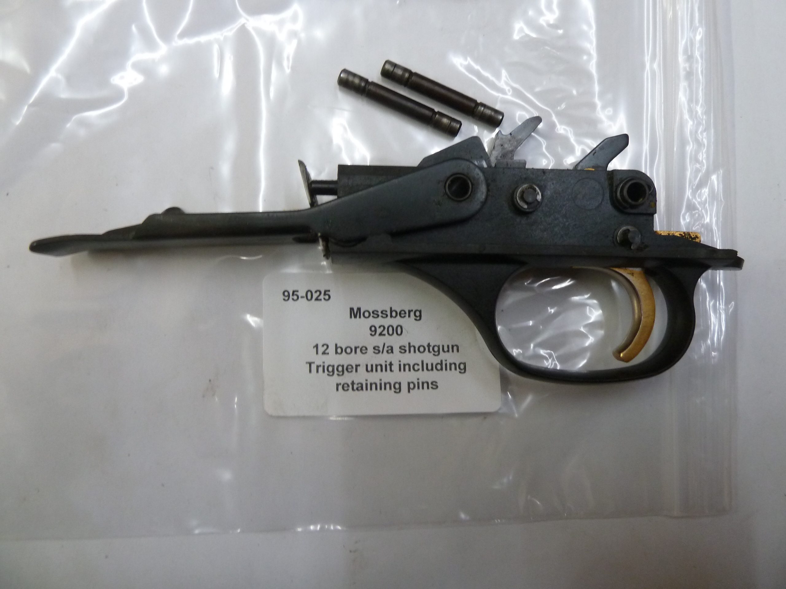 Mossberg 9200 shotgun trigger unit