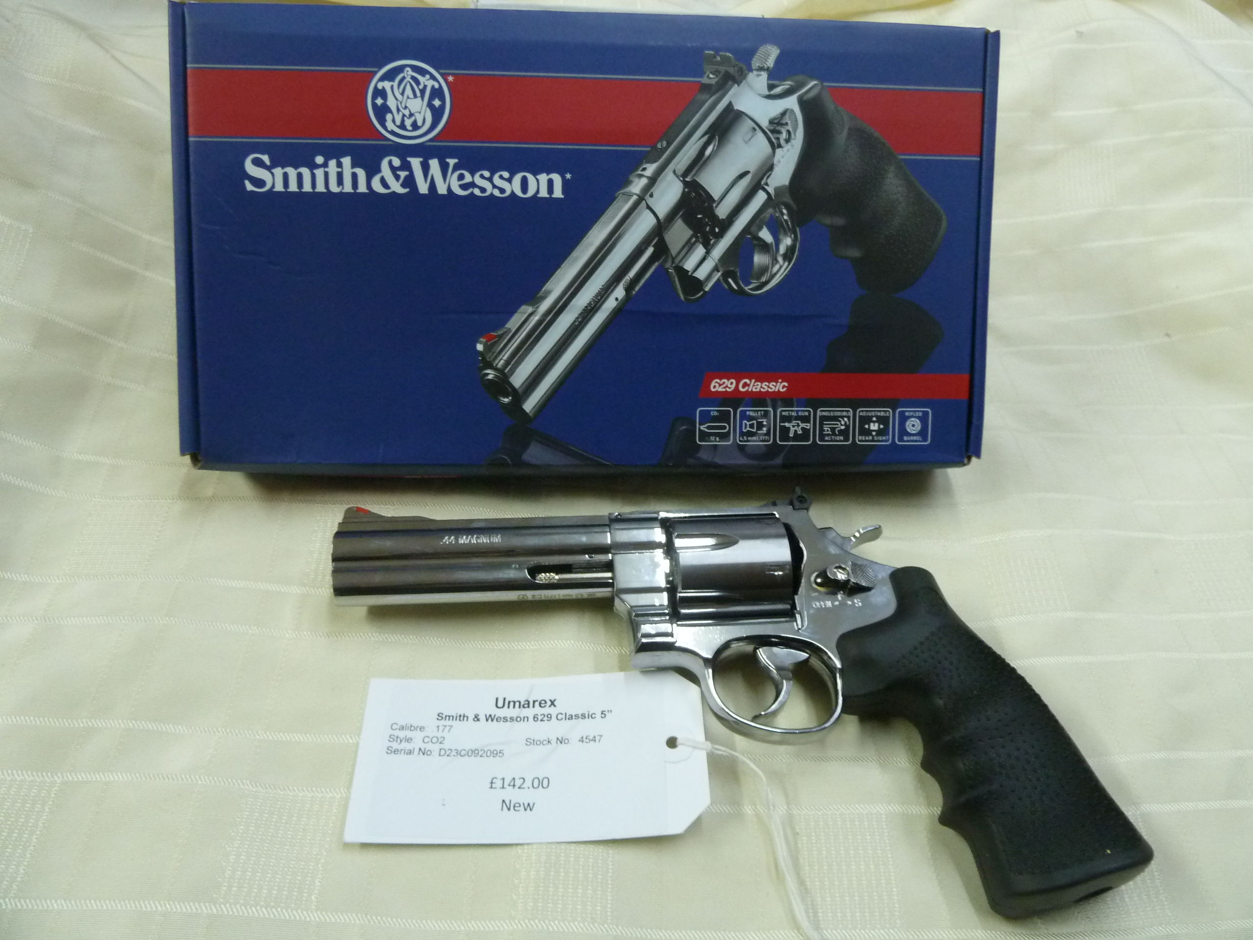 Umarex Smith & Wesson 629 Classic .177 Air Pistol