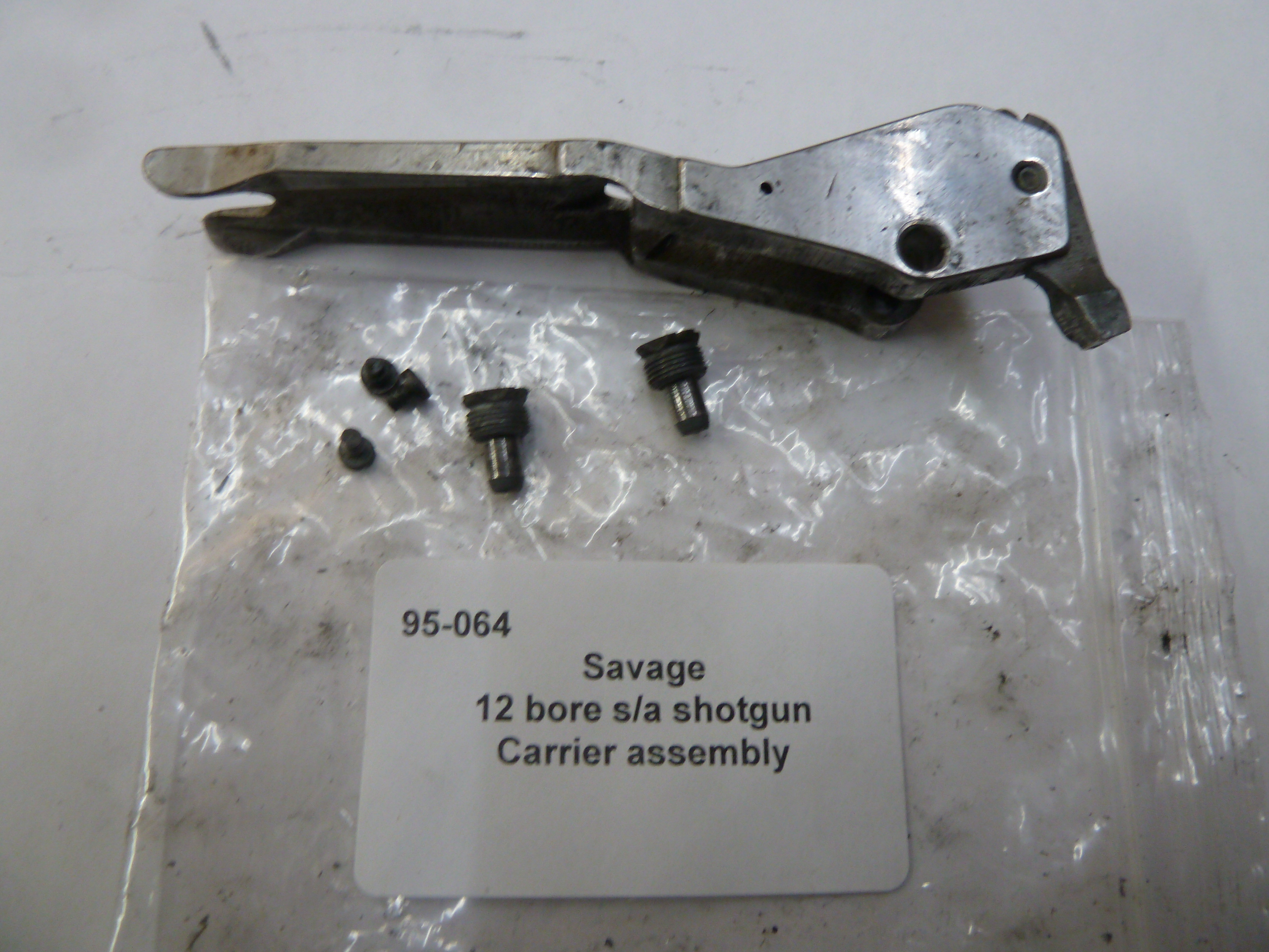 Savage semi auto shotgun carrier assembly
