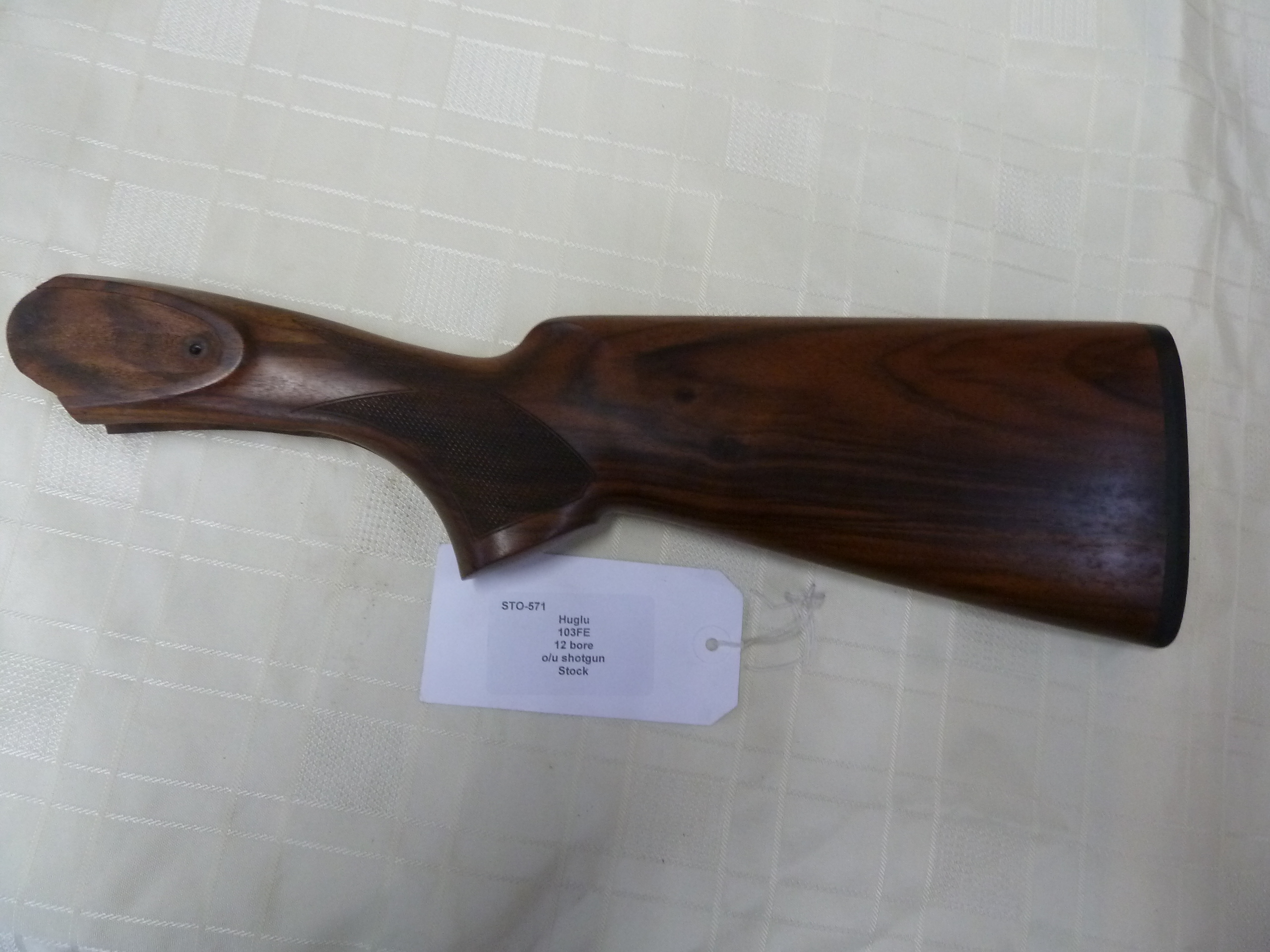Huglu 103FE shotgun stock