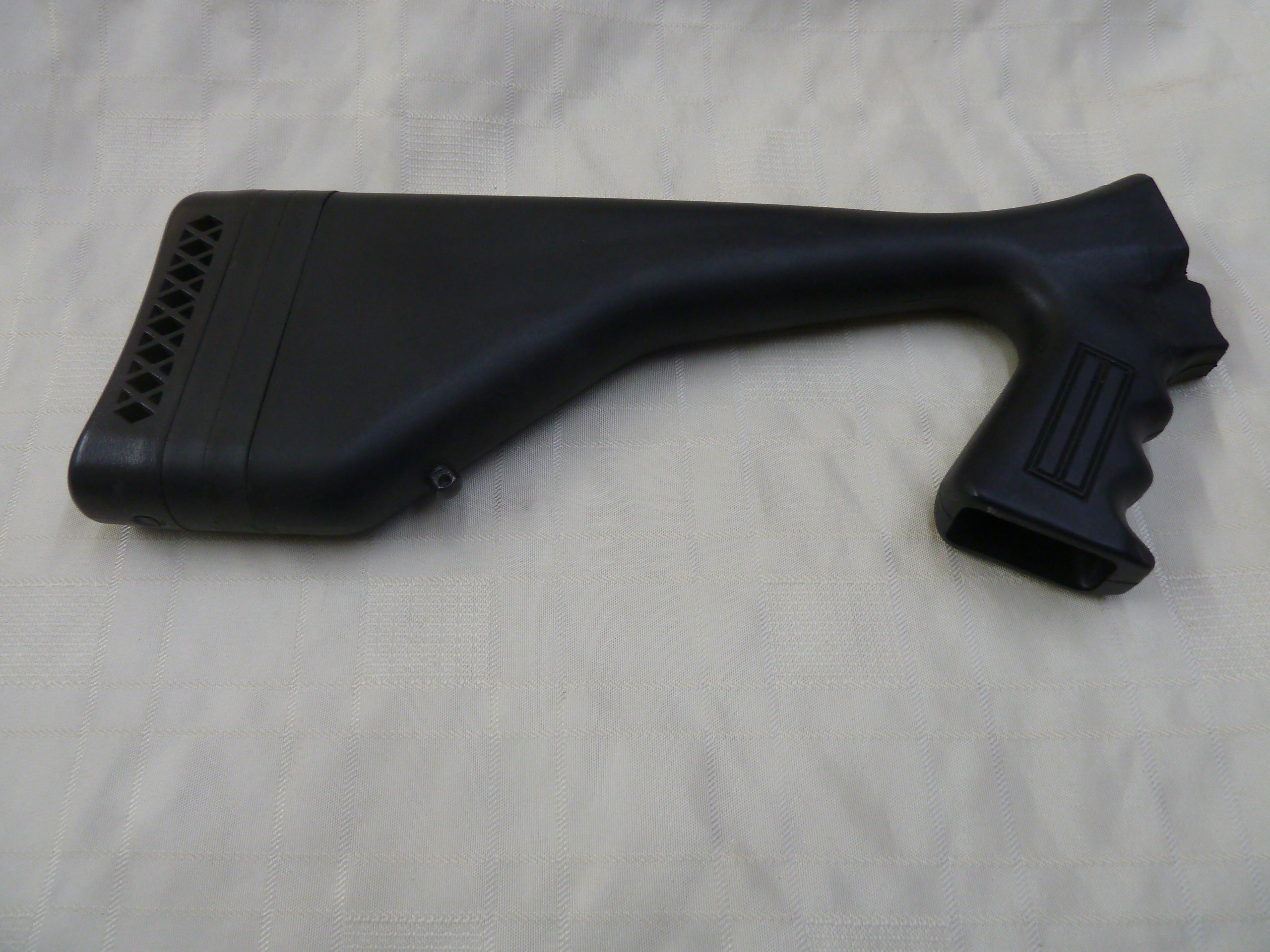 Mossberg 12 bore shotgun stock