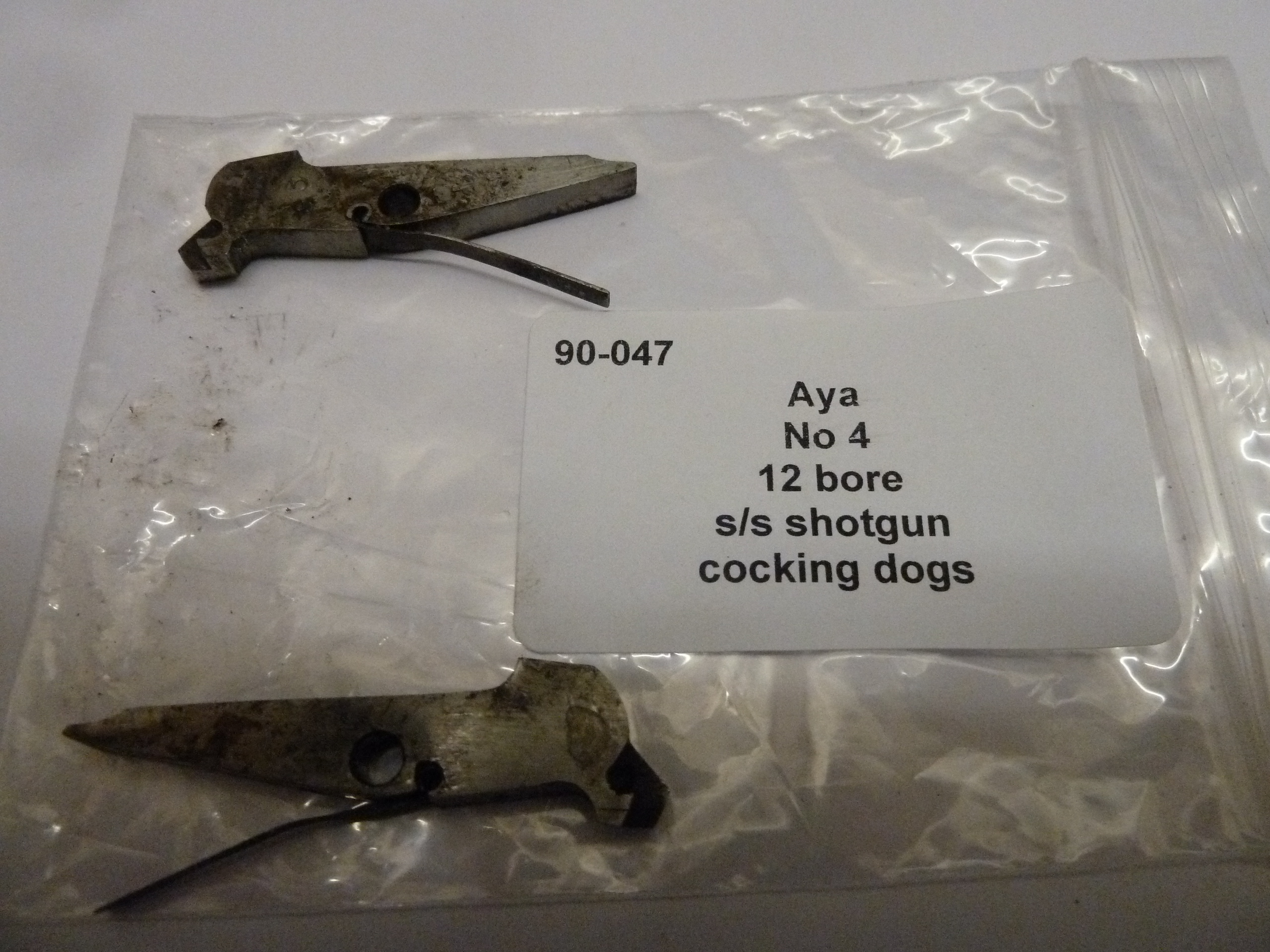 Aya No 4 12 bore shotgun cocking dogs