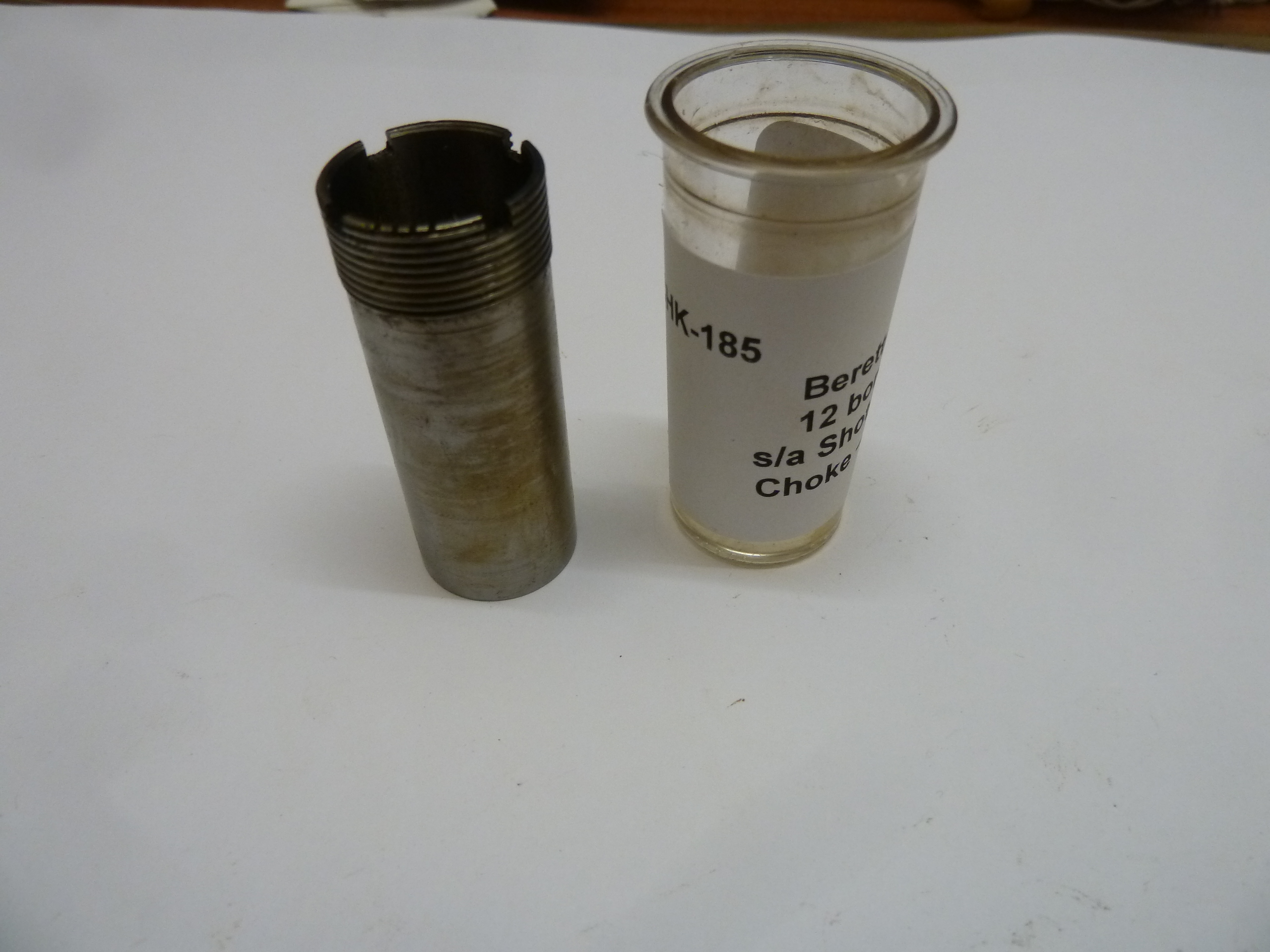 Beretta 12 bore semi auto shotgun choke
