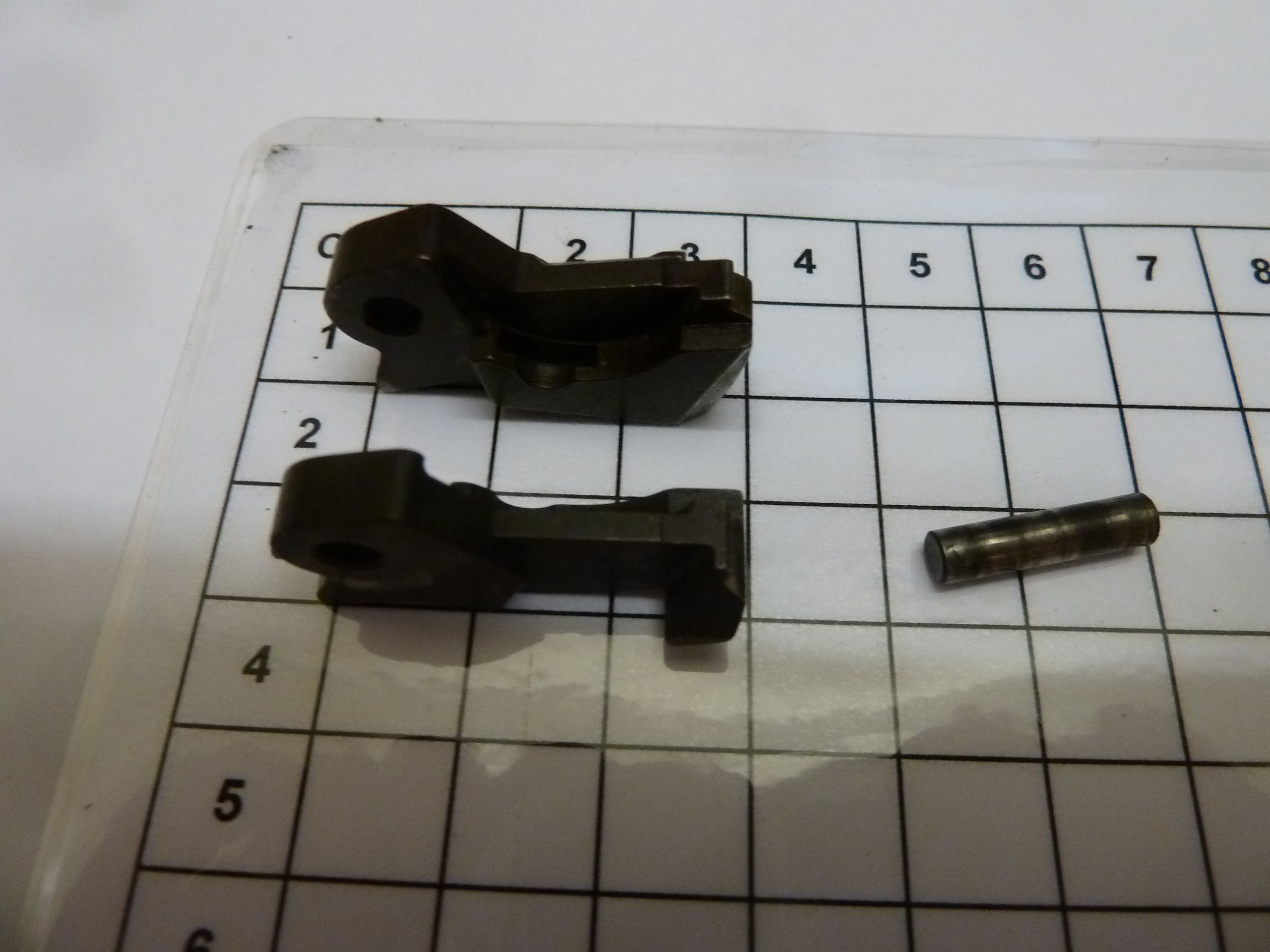 Beretta 12 bore ou shotgun hammers (